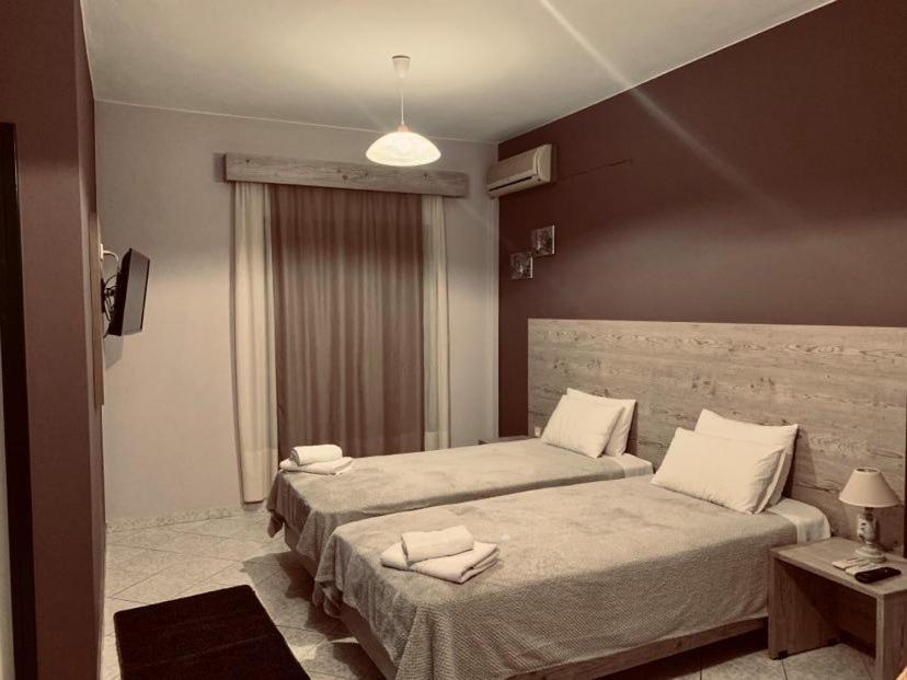 Acherontas Gliki Luaran gambar